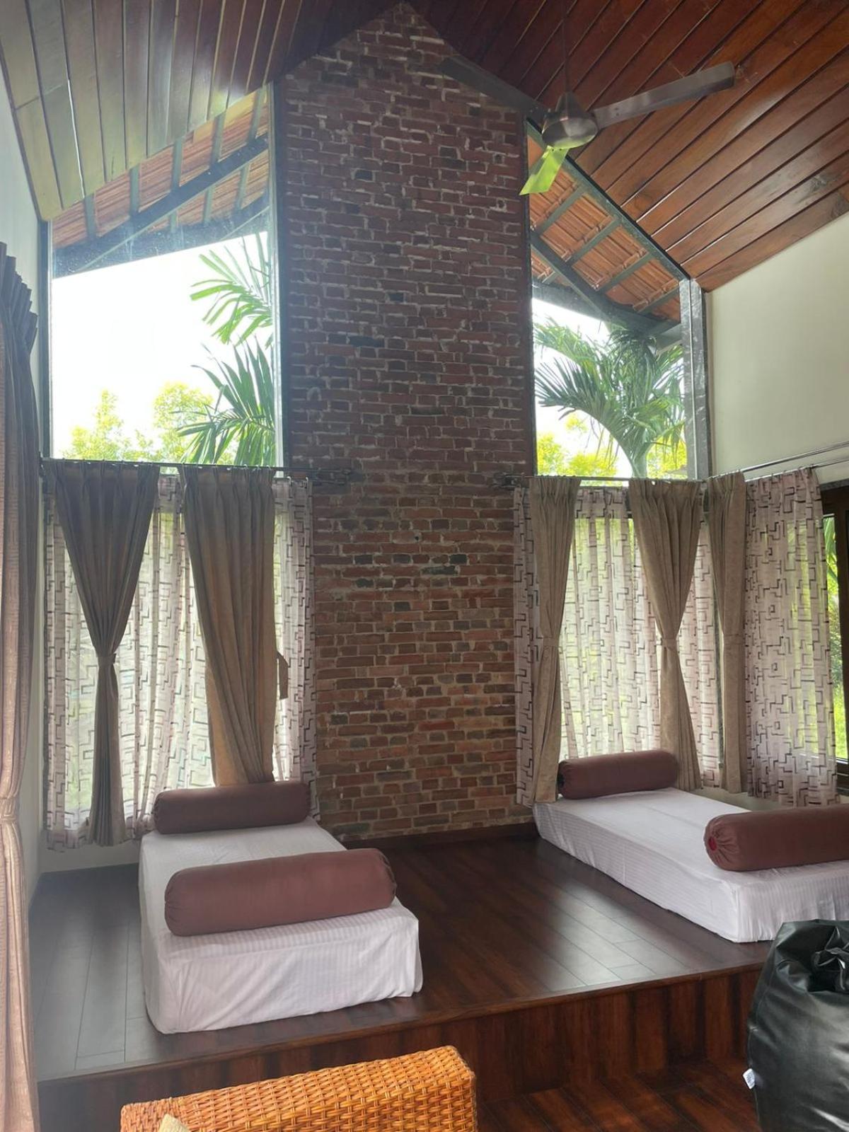 Chikmagalūr Biranji Aqua Retreat酒店 外观 照片